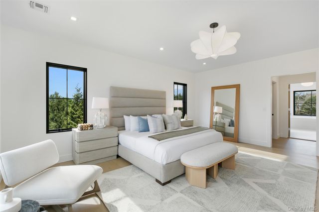 158 Cobb Road, Water Mill, NY 11976