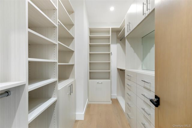 158 Cobb Road, Water Mill, NY 11976