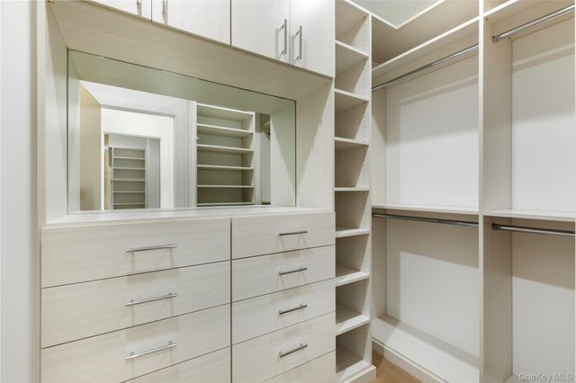 158 Cobb Road, Water Mill, NY 11976