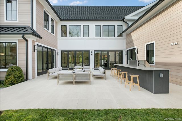 158 Cobb Road, Water Mill, NY 11976