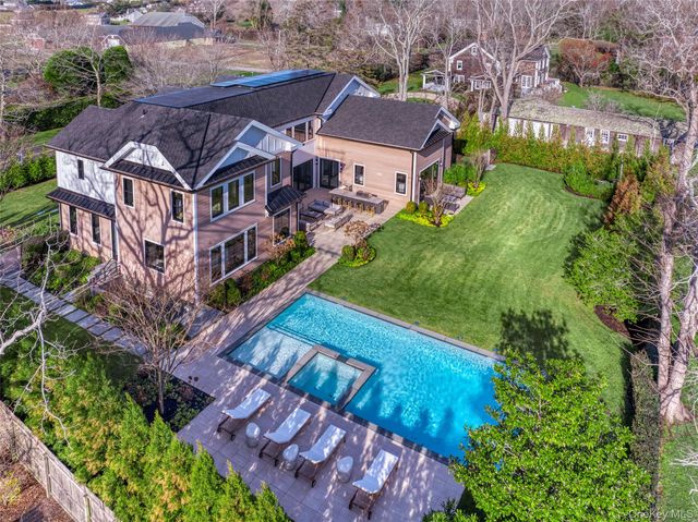 158 Cobb Road, Water Mill, NY 11976