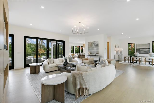 158 Cobb Road, Water Mill, NY 11976