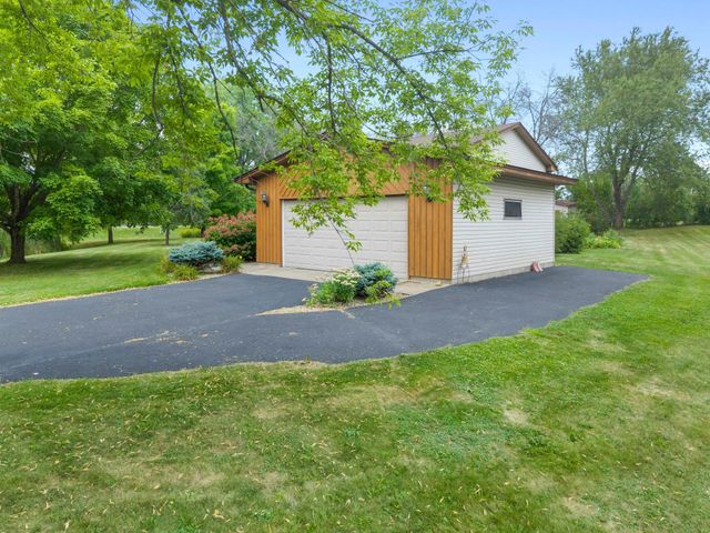 7330 208th Street N, Forest Lake, MN 55025