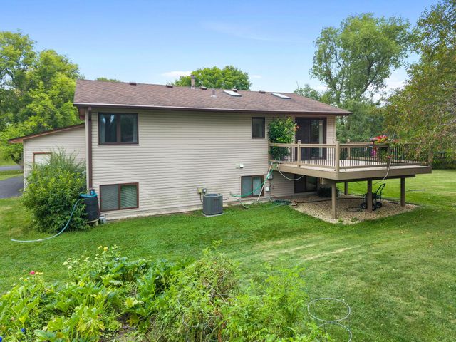 7330 208th Street N, Forest Lake, MN 55025