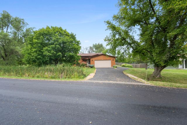 7330 208th Street N, Forest Lake, MN 55025