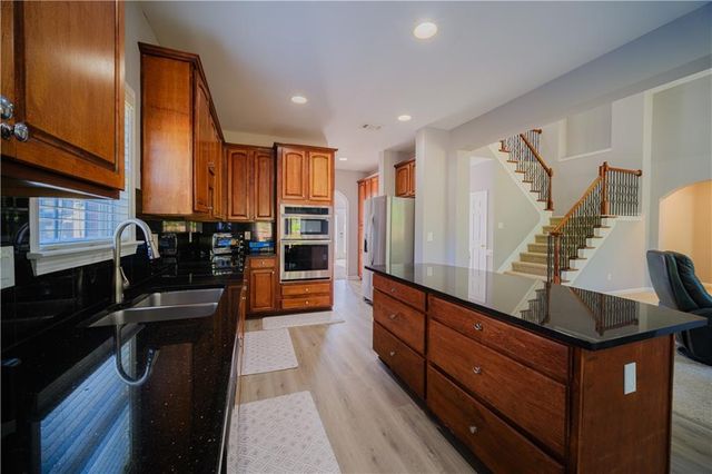 947 Tama Hill Court, Auburn, GA 30011