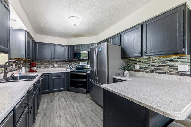 714 E Lisa Ln, Mulvane, KS 67110