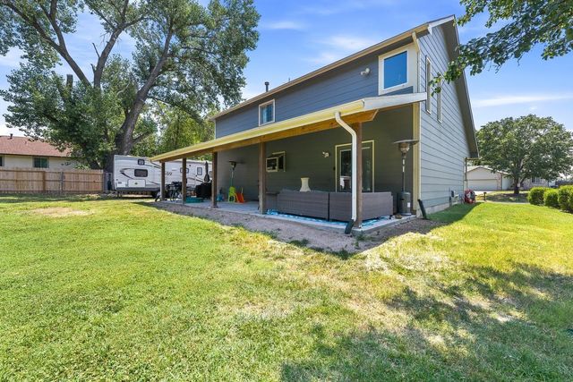 714 E Lisa Ln, Mulvane, KS 67110