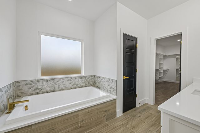6605 Buffalo Ridge Circle, Godley, TX 76044