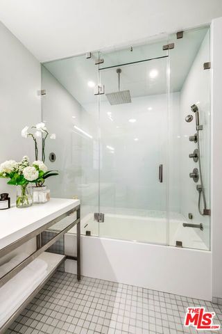 12031 Valleyheart Drive, Studio City (los Angeles), CA 91604