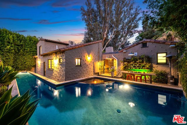 12031 Valleyheart Drive, Studio City (los Angeles), CA 91604