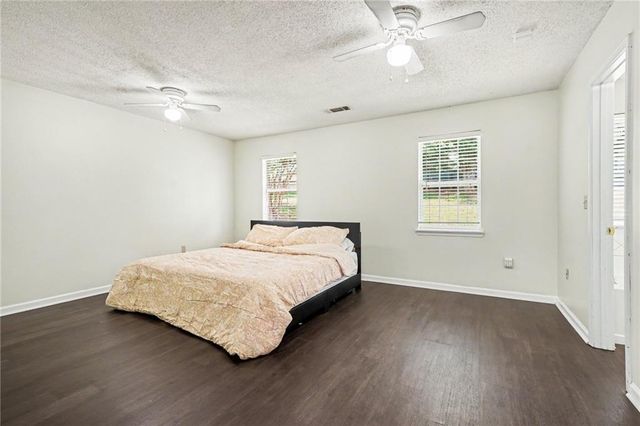266 Freeman Drive, Maysville, GA 30558