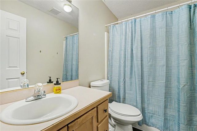 266 Freeman Drive, Maysville, GA 30558