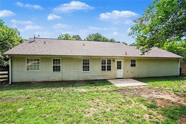 266 Freeman Drive, Maysville, GA 30558