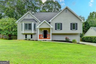 2300 Huntington Drive, Loganville, GA 30052