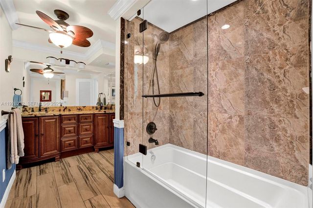 812 Chukker Rd 1, Boynton Beach, FL 33483