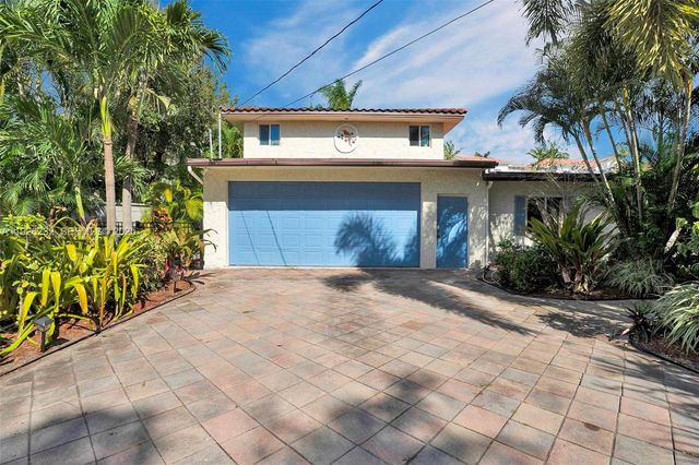 812 Chukker Rd 1, Boynton Beach, FL 33483