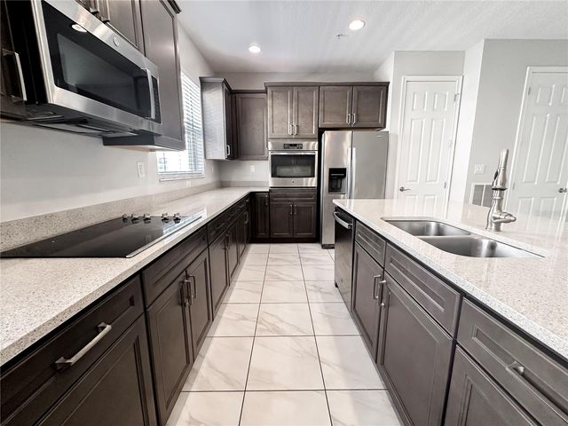 1863 PIEDMONT PLACE, Lake Mary, FL 32746