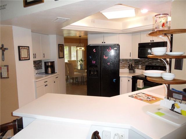 1216 SE 22nd PL, Cape Coral, FL 33990