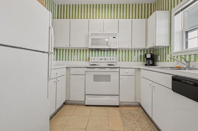 5750 Oyster Catcher Dr Unit 331, North Myrtle Beach, SC 29582