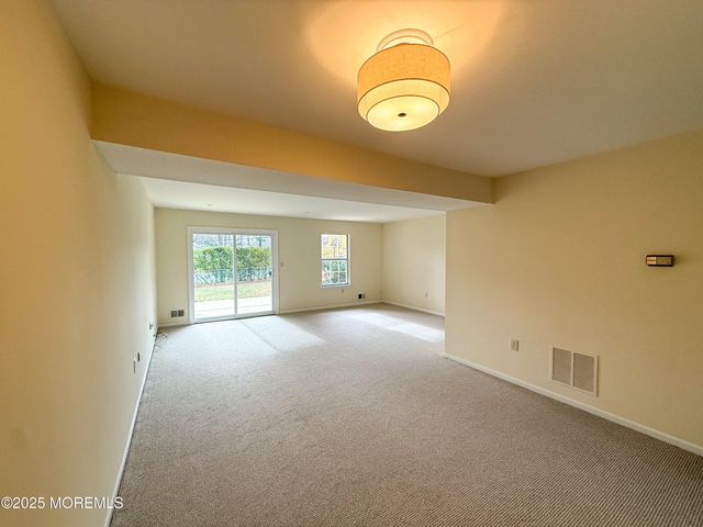 17 Apple Drive, Spring Lake Heights, NJ 07762