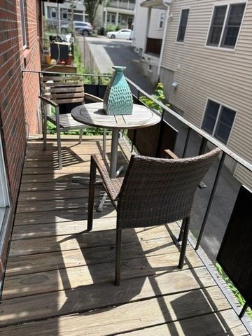 6 Hayes 12, Boston, MA 02131