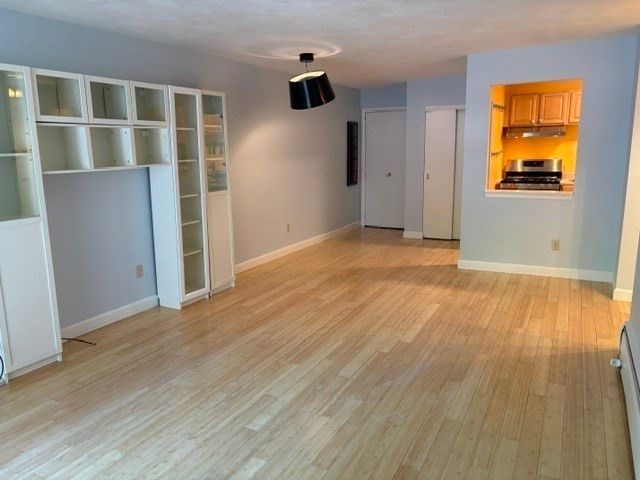 6 Hayes 12, Boston, MA 02131