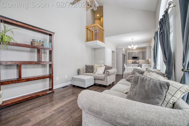 1564 Chelsea Circle, Hartland Township, MI 48843