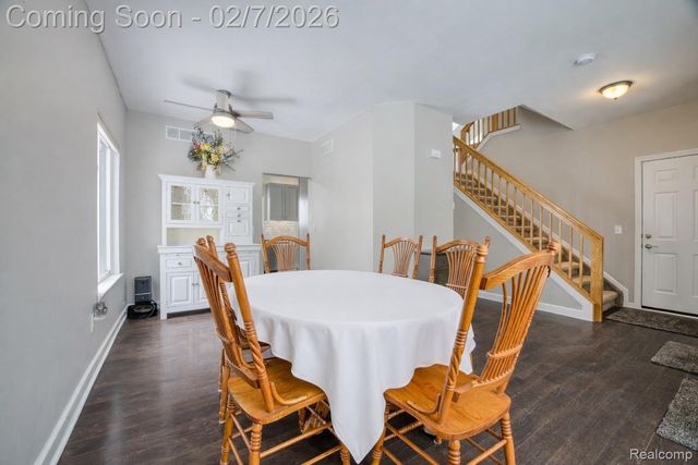 1564 Chelsea Circle, Hartland Township, MI 48843