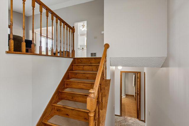 4209 Braddock Trail, Eagan, MN 55123