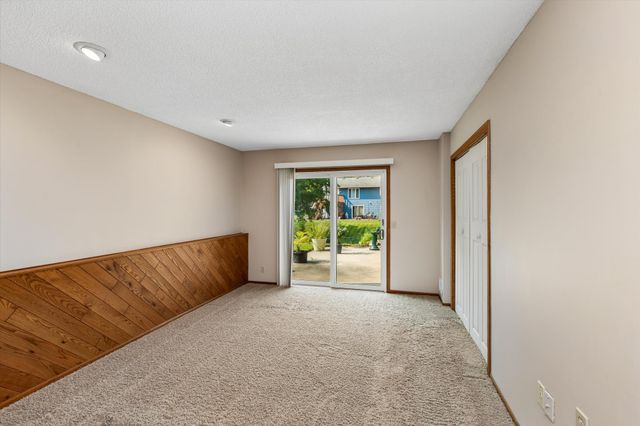 4209 Braddock Trail, Eagan, MN 55123