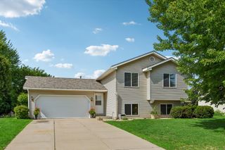 4209 Braddock Trail, Eagan, MN 55123