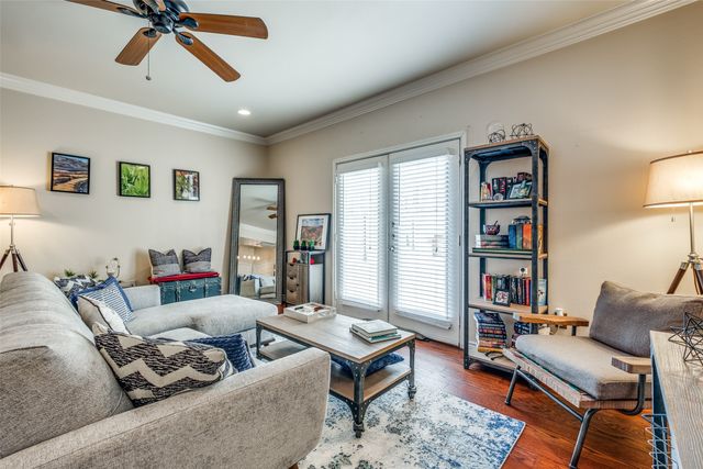 3102 Kings Road 3103, Dallas, TX 75219