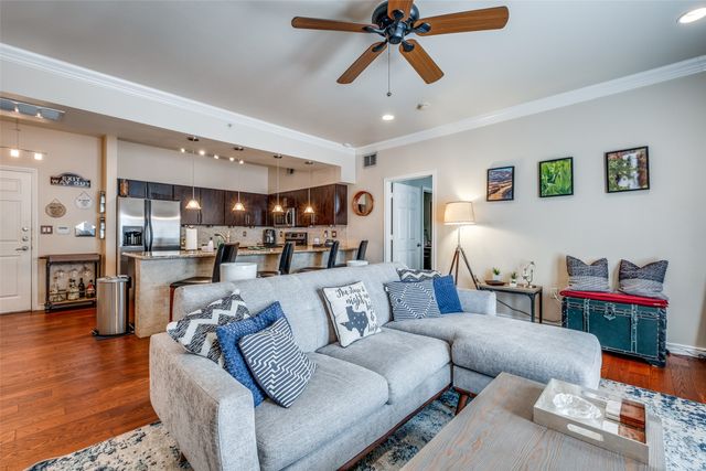 3102 Kings Road 3103, Dallas, TX 75219