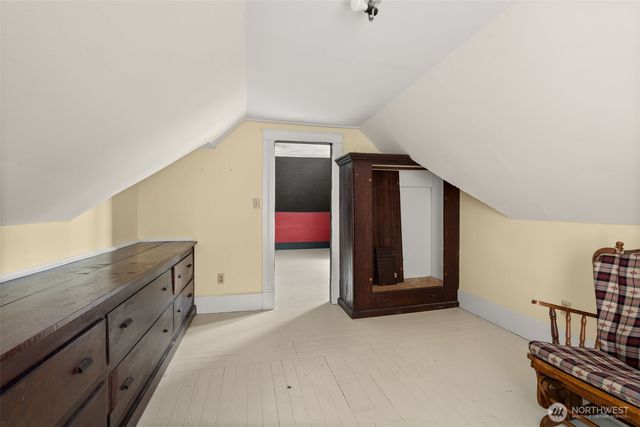 212 Alder Street, South Bend, WA 98586