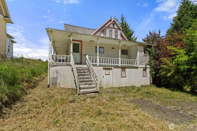 212 Alder Street, South Bend, WA 98586