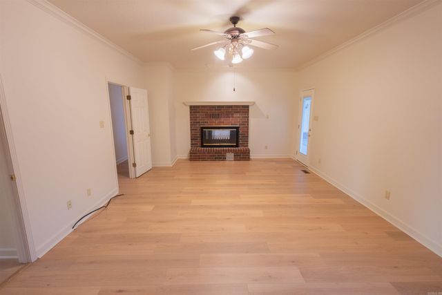 2550 Smith Ford Rd, Benton, AR 72019