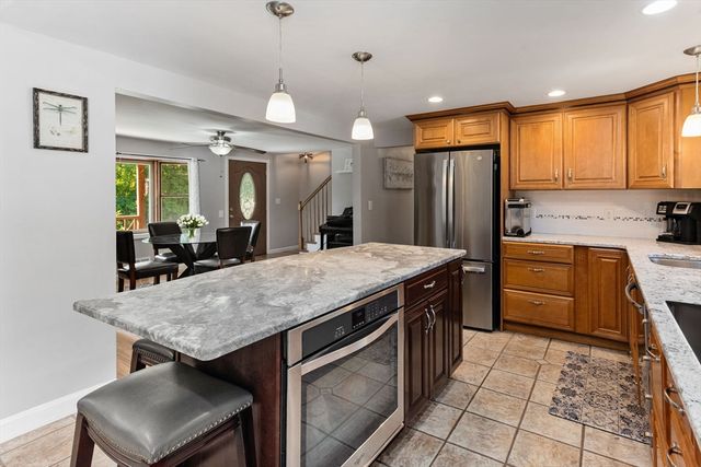 30 Peters Road, Swansea, MA 02777