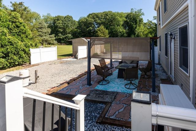 30 Peters Road, Swansea, MA 02777