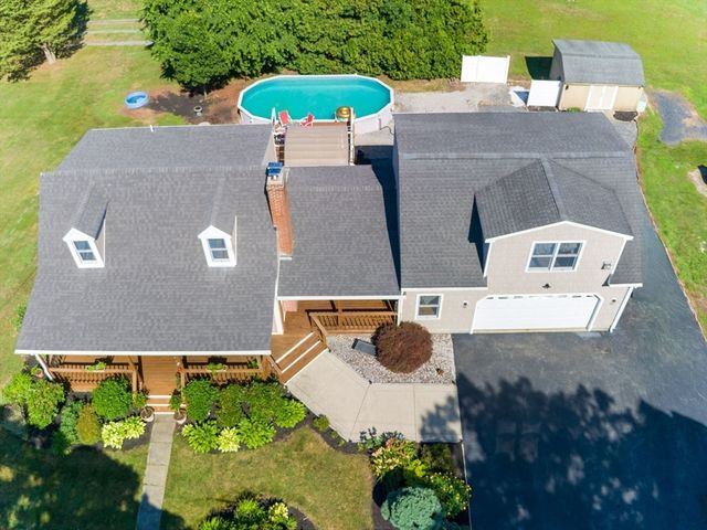 30 Peters Road, Swansea, MA 02777