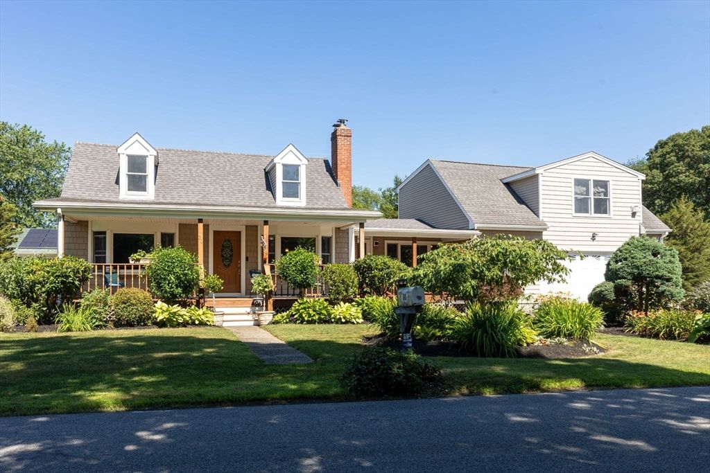 30 Peters Road, Swansea, MA 02777