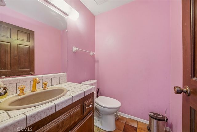 18621 Centennial Street, Hesperia, CA 92345