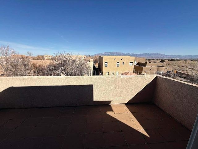 9500 Adina Lane NW, Albuquerque, NM 87114