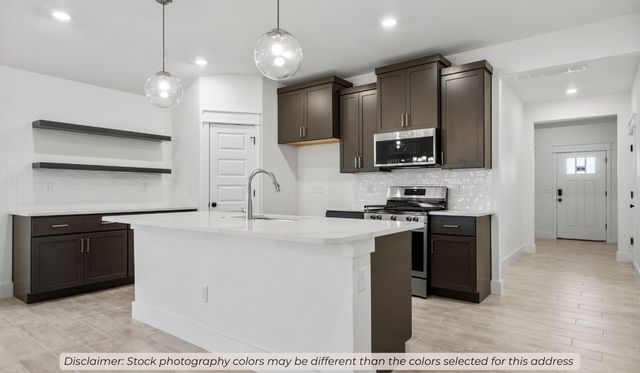 4391 W Cactus Place, Fayetteville, AR 72704