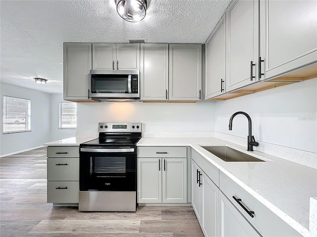 409 ORANGE AVENUE, Sanford, FL 32771