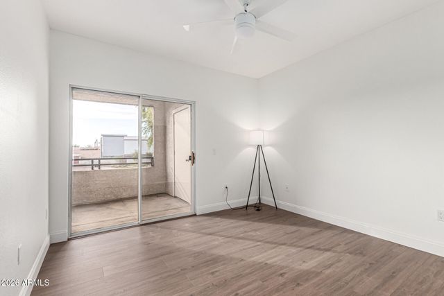 5345 E VAN BUREN Street 335, Phoenix, AZ 85008