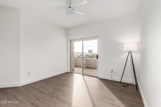 5345 E VAN BUREN Street 335, Phoenix, AZ 85008