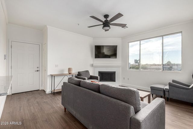 5345 E VAN BUREN Street 335, Phoenix, AZ 85008