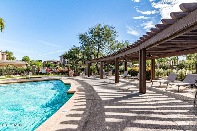 5345 E VAN BUREN Street 335, Phoenix, AZ 85008