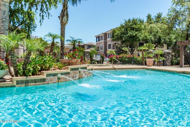 5345 E VAN BUREN Street 335, Phoenix, AZ 85008